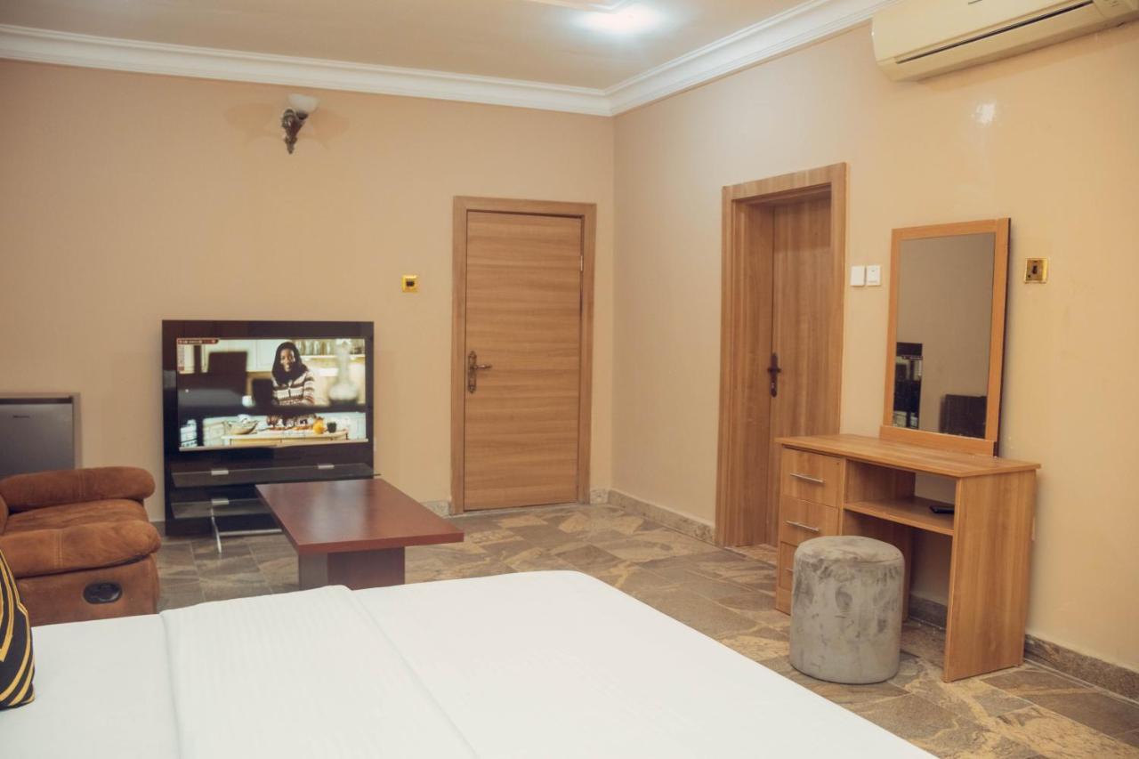 J'S Place อาบูจา ภายนอก รูปภาพ